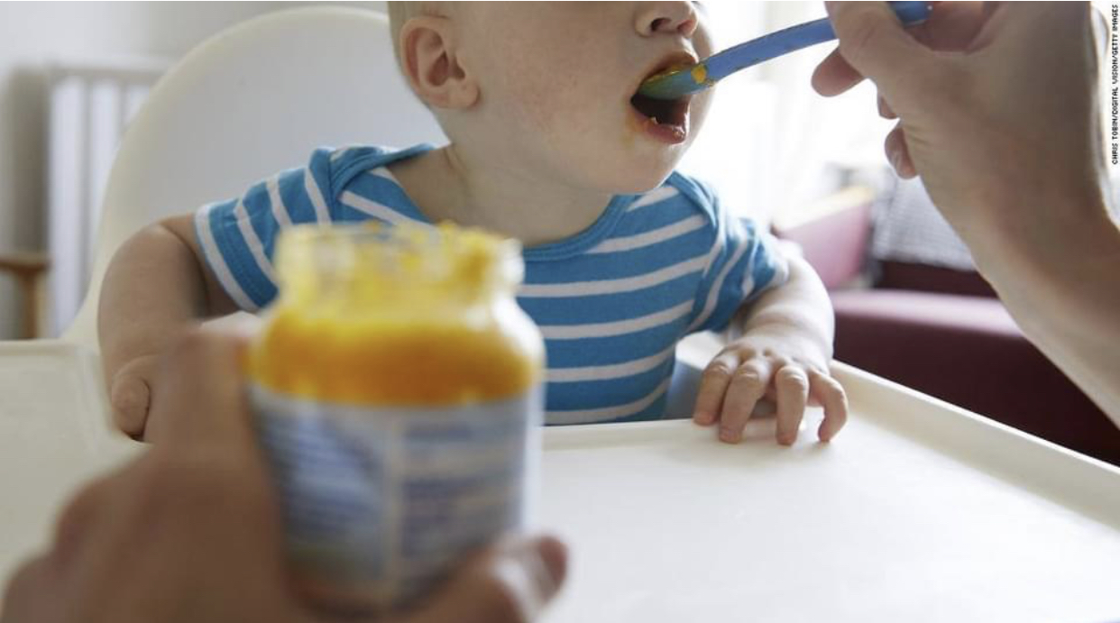 В США производители детского питания продавали продукты с высоким содержанием токсичных металлов.